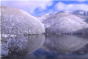 桧原湖の冬